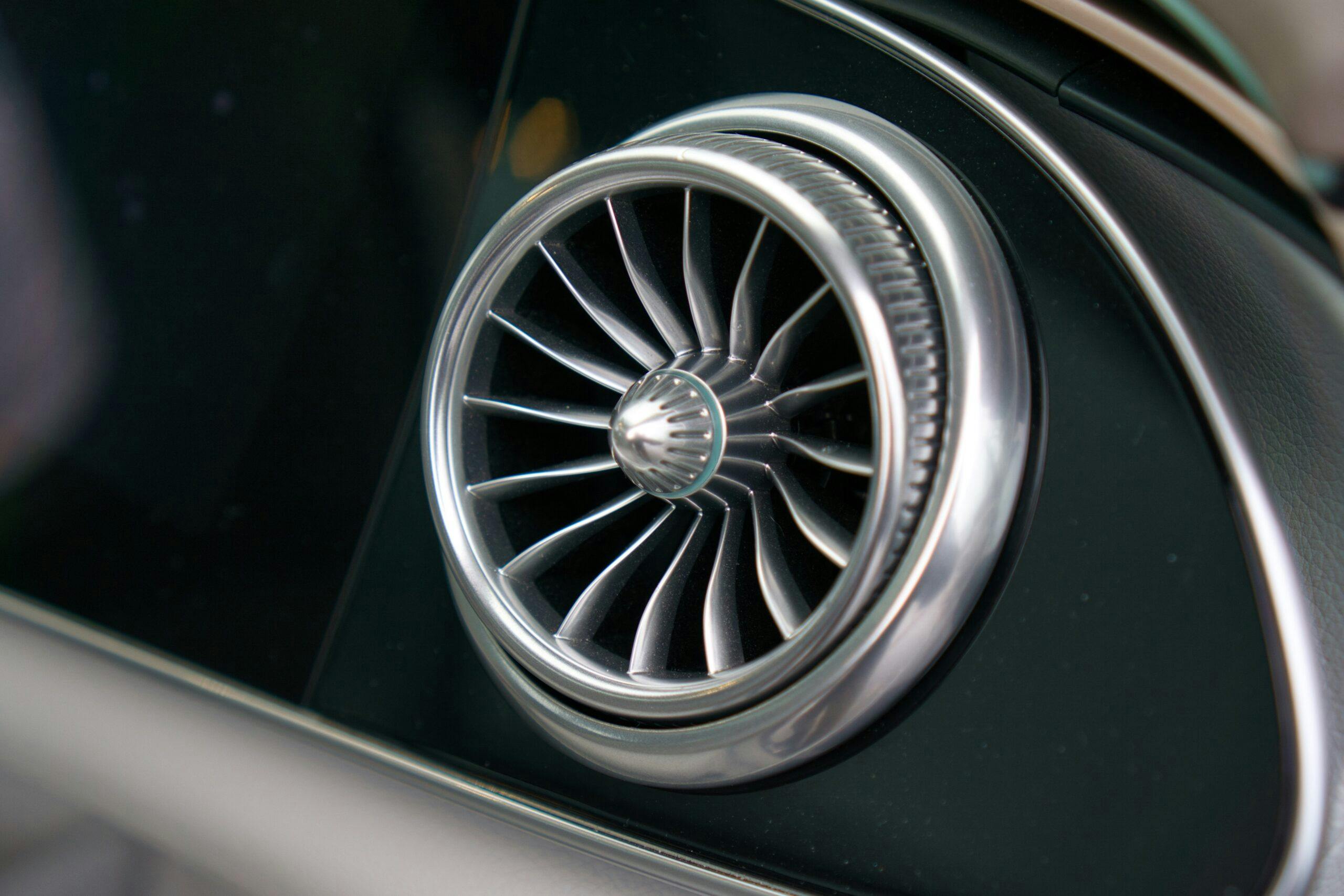 2022-Mercedes-AMG-EQS air vent