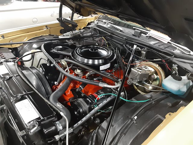 1973 Chevrolet Chevelle Malibu SS454 Wagon engine