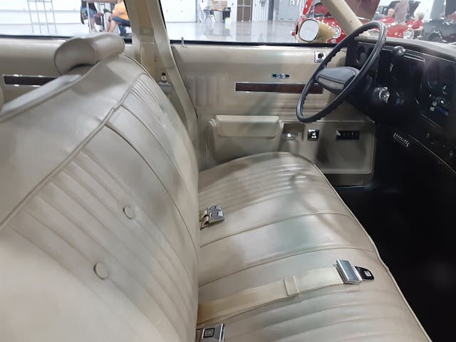 1973 Chevrolet Chevelle Malibu SS454 Wagon interior
