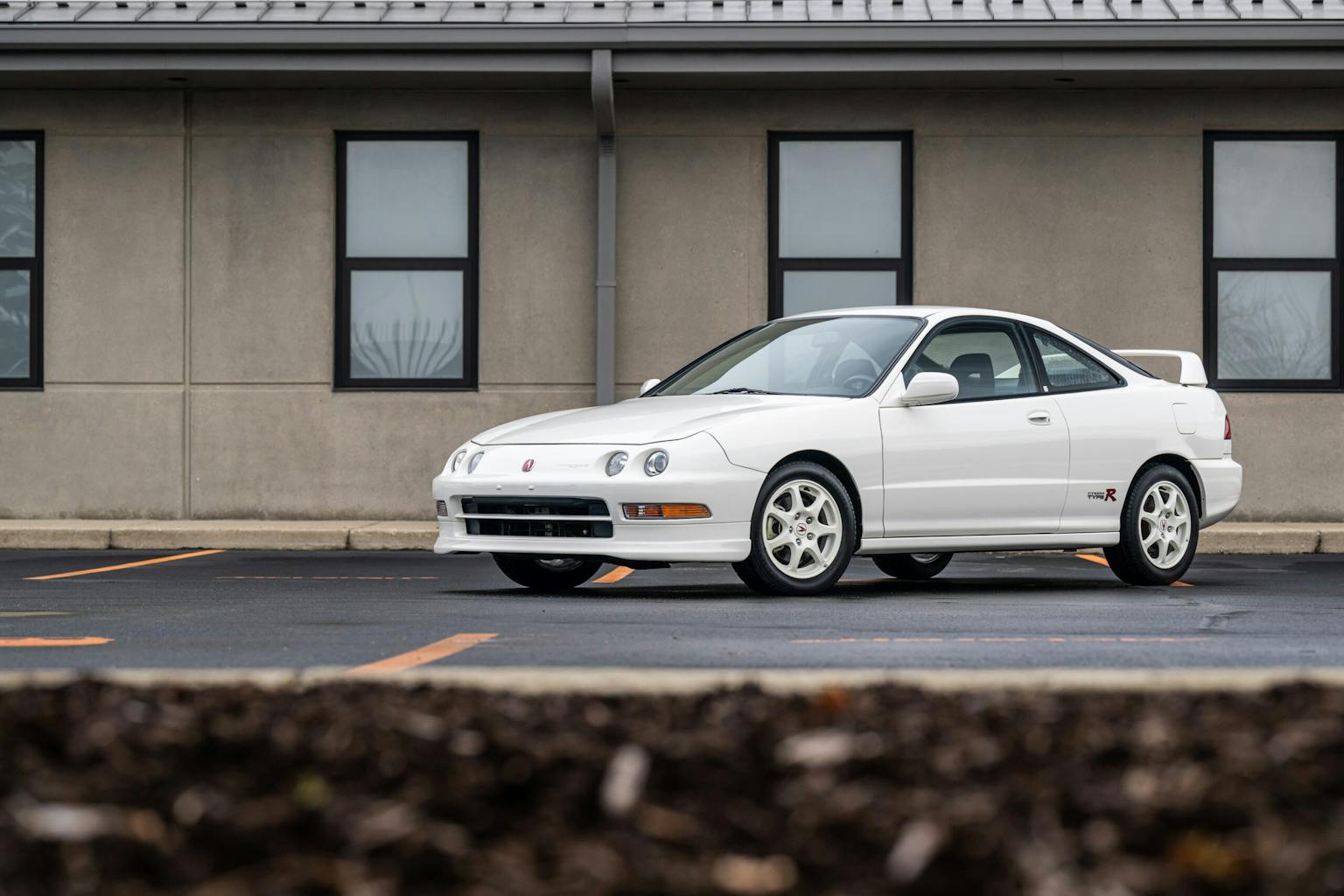 $151,200 Integra Type R steals the show at the Amelia Island auctions ...