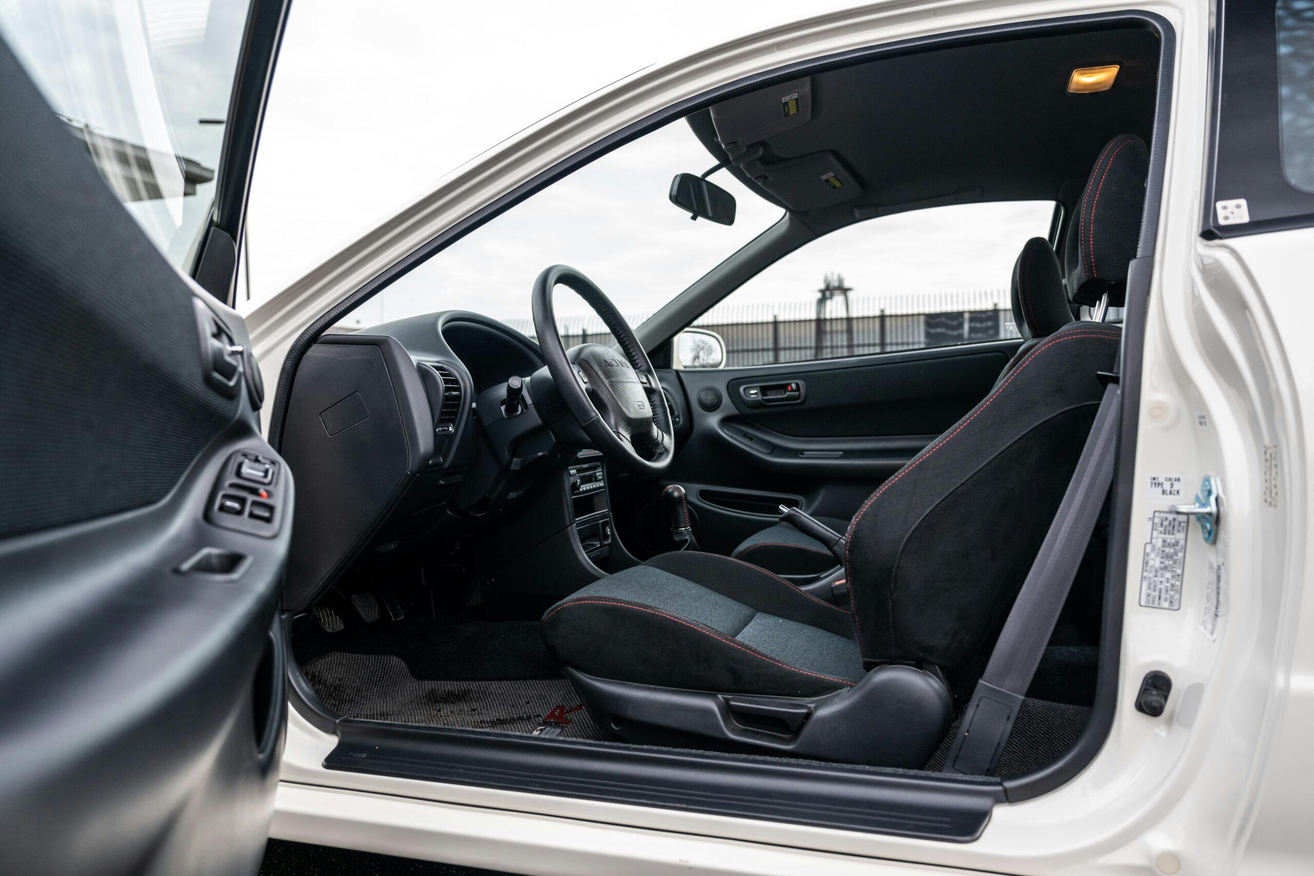 1997-Acura-Integra-Type-R interior