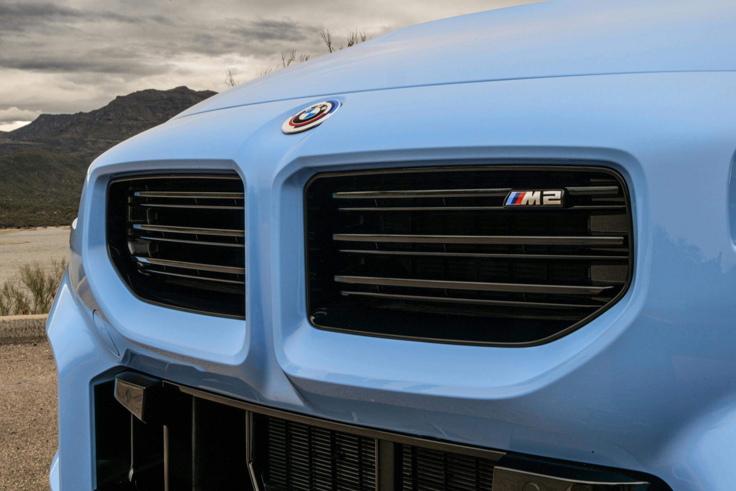 BMW M2 Zandvoort Blue front grille