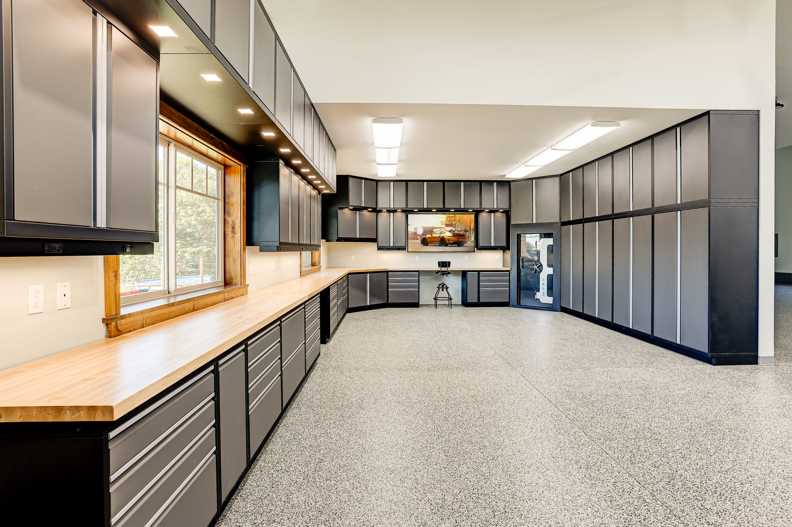 Create a luxury garage for your car collection with Baldhead