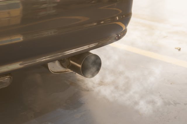 Car Exhaust Pipe emissions