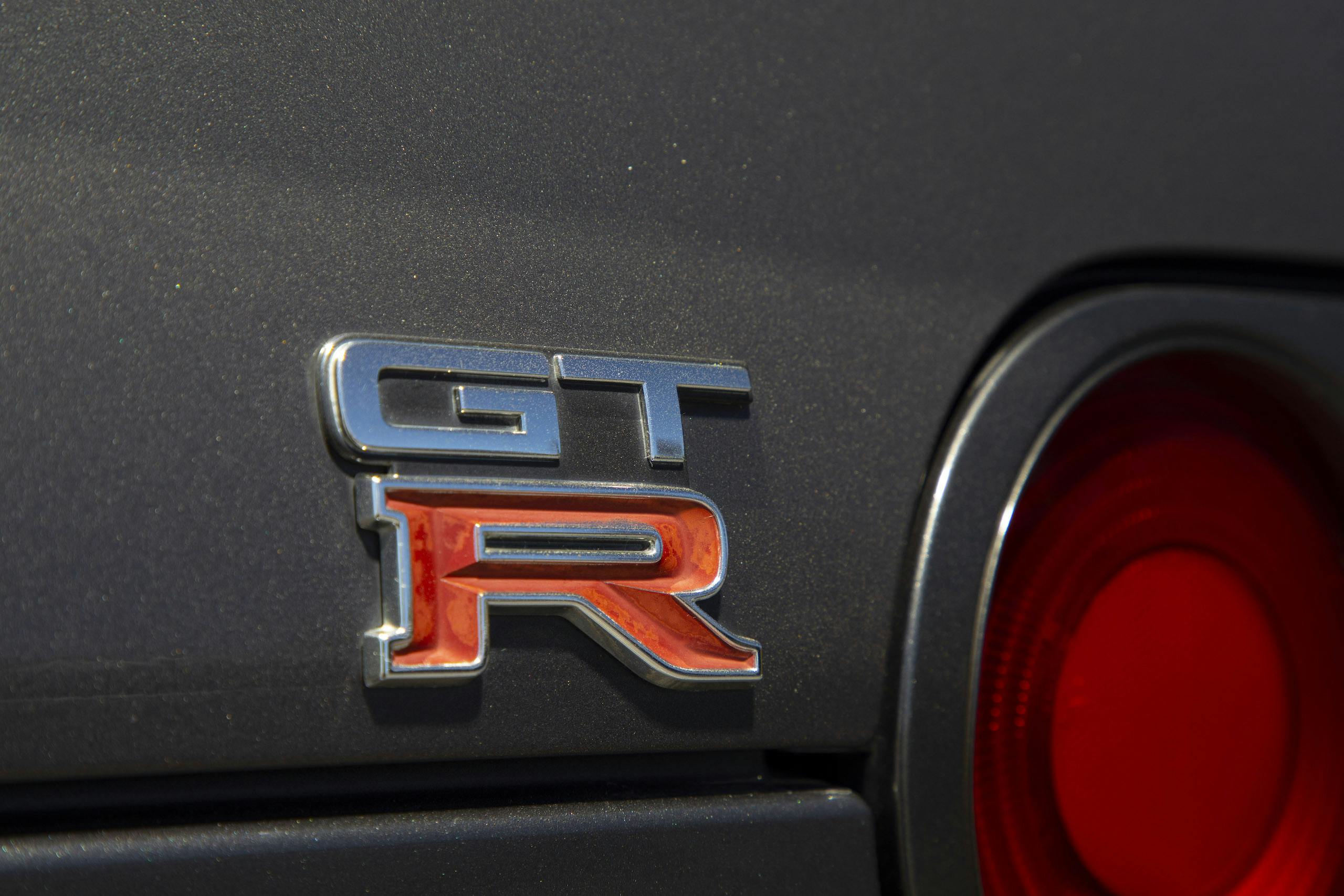 Nissan Skyline R32 GT-R badge