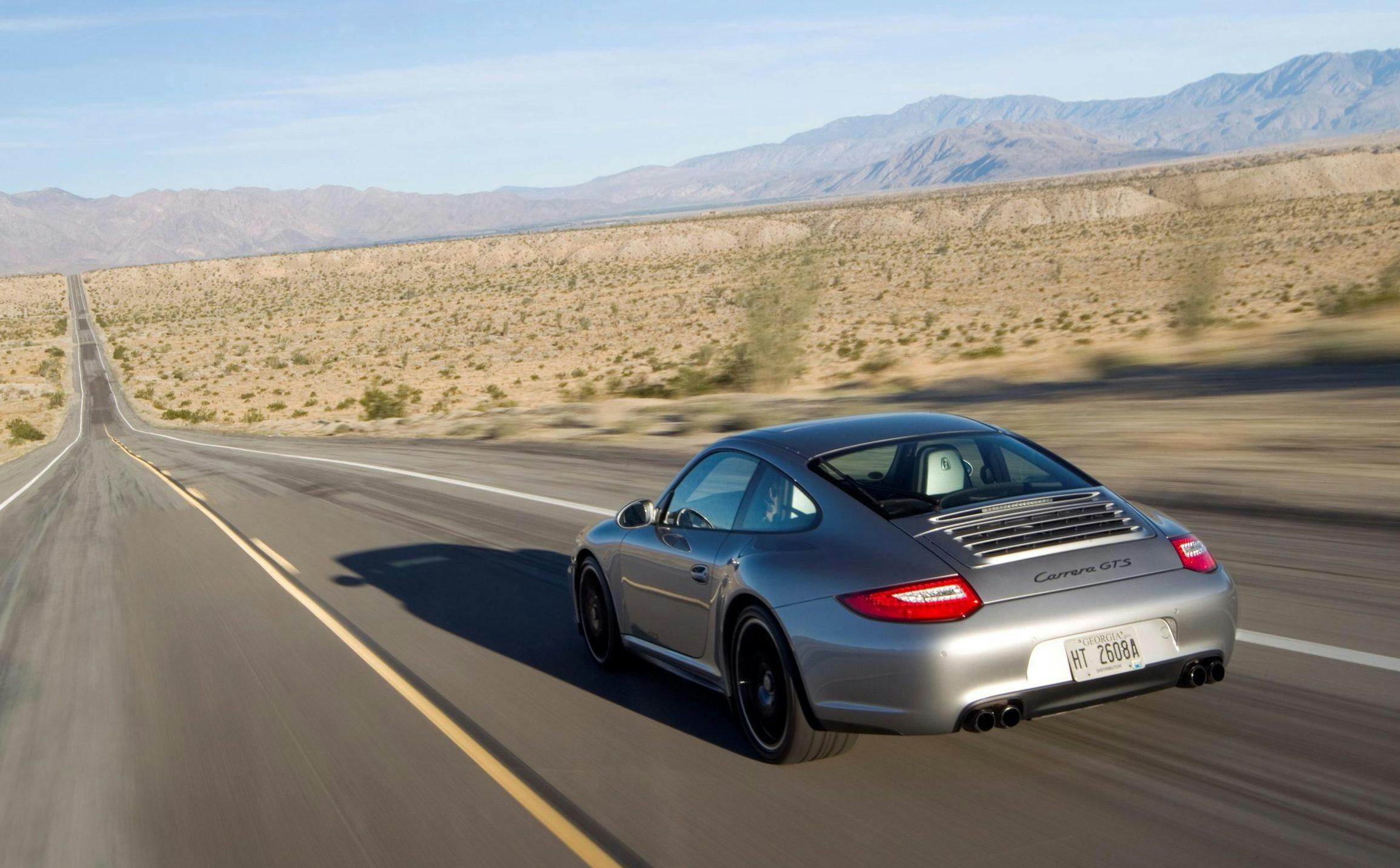 Review: 2023 Porsche 911 Carrera GTS strikes a perfect balance