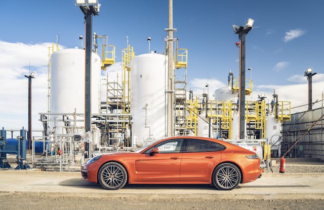 Porsche eFuels Panamera HIF plant e-fuel