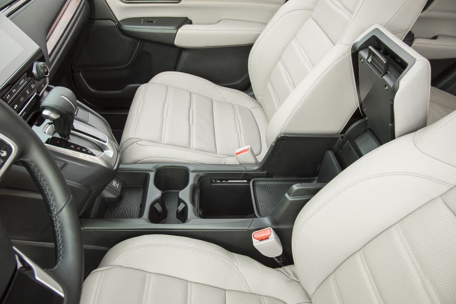 2019 Honda CR-V interior