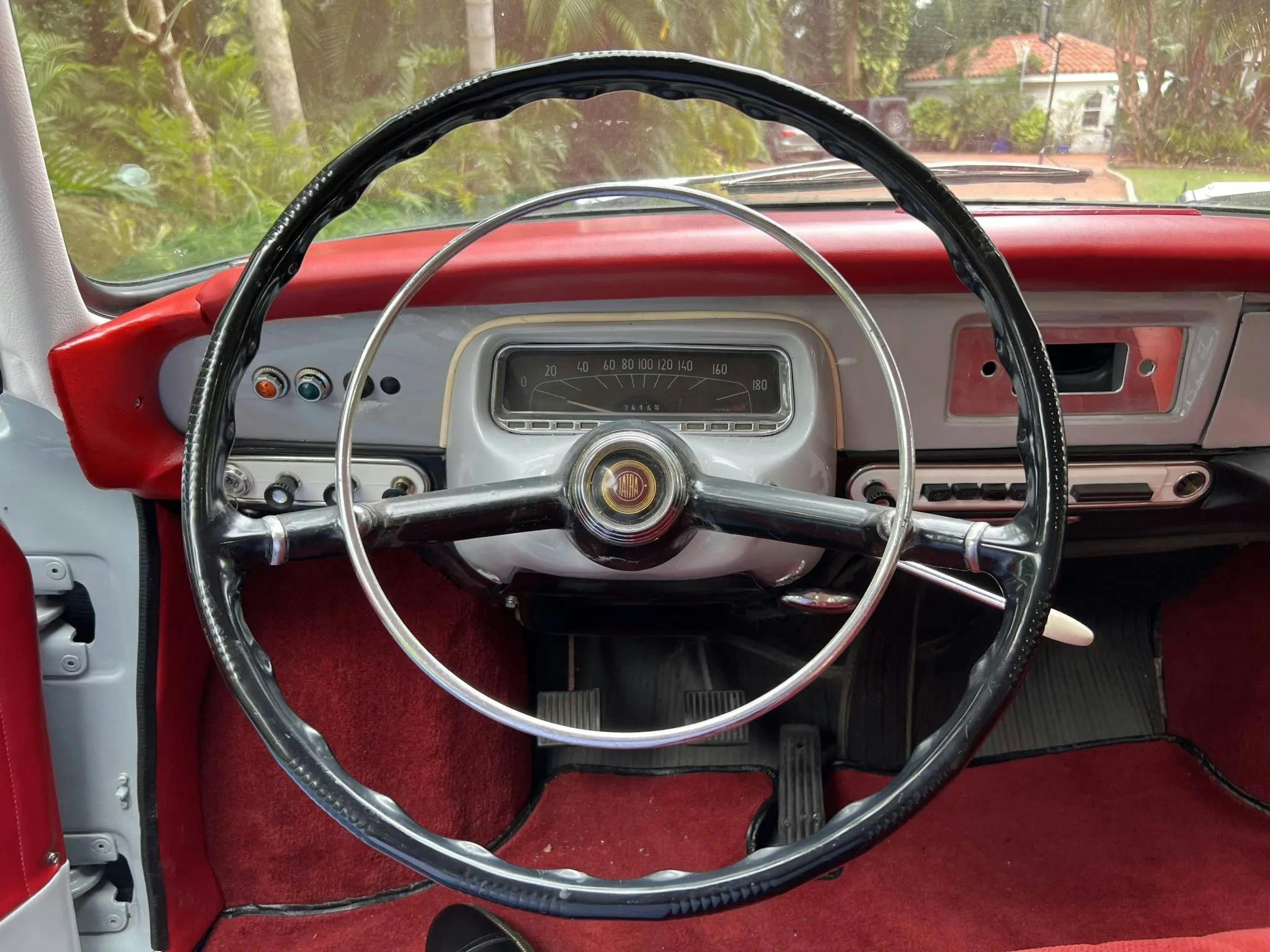 1969 Tatra 603 interior wheel