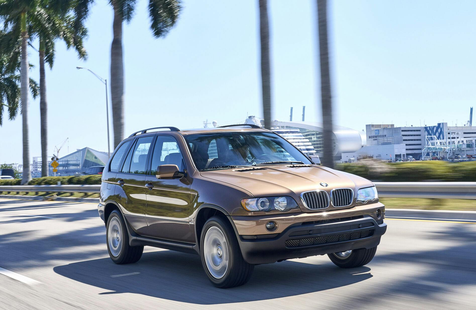 Bought my old BMW E53 X5, 7 years later! 