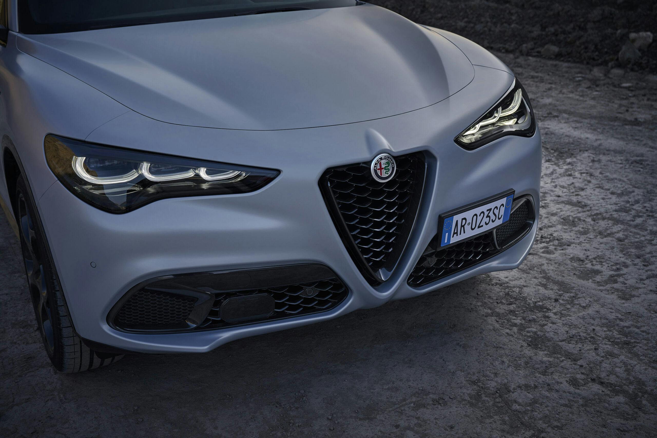 2024 Alfa Romeo Stelvio Competizione exterior front end details
