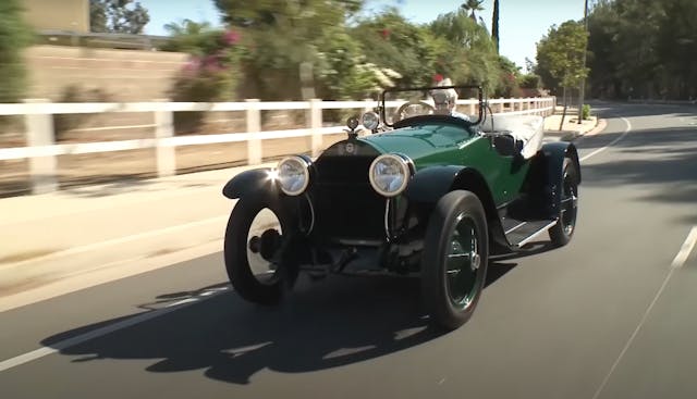 Jay-Leno-1918-Stutz driving action