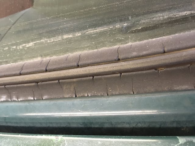 Rob Siegel old cracked gasket