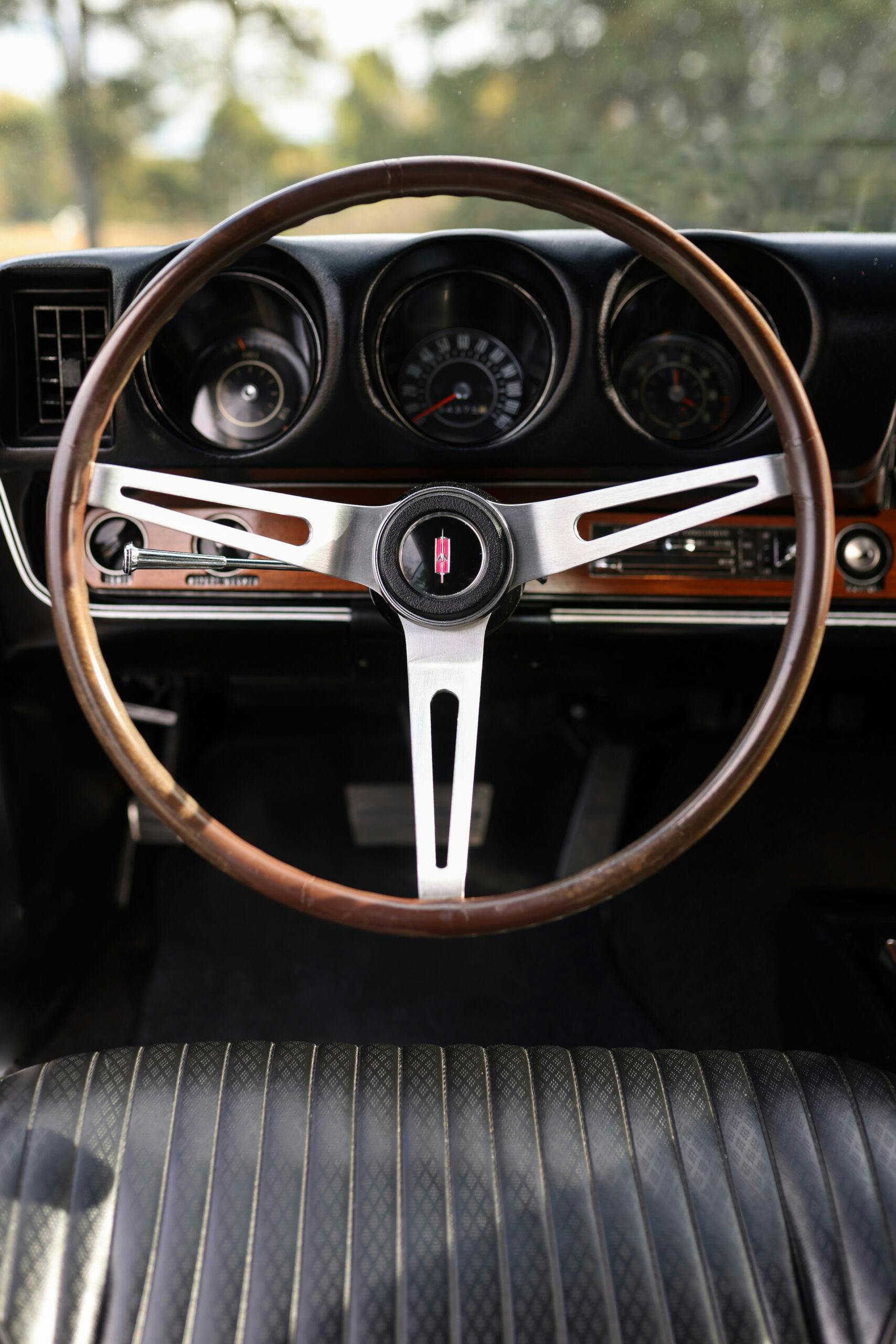 1968 Hurst Oldsmobile interior steering wheel vertical