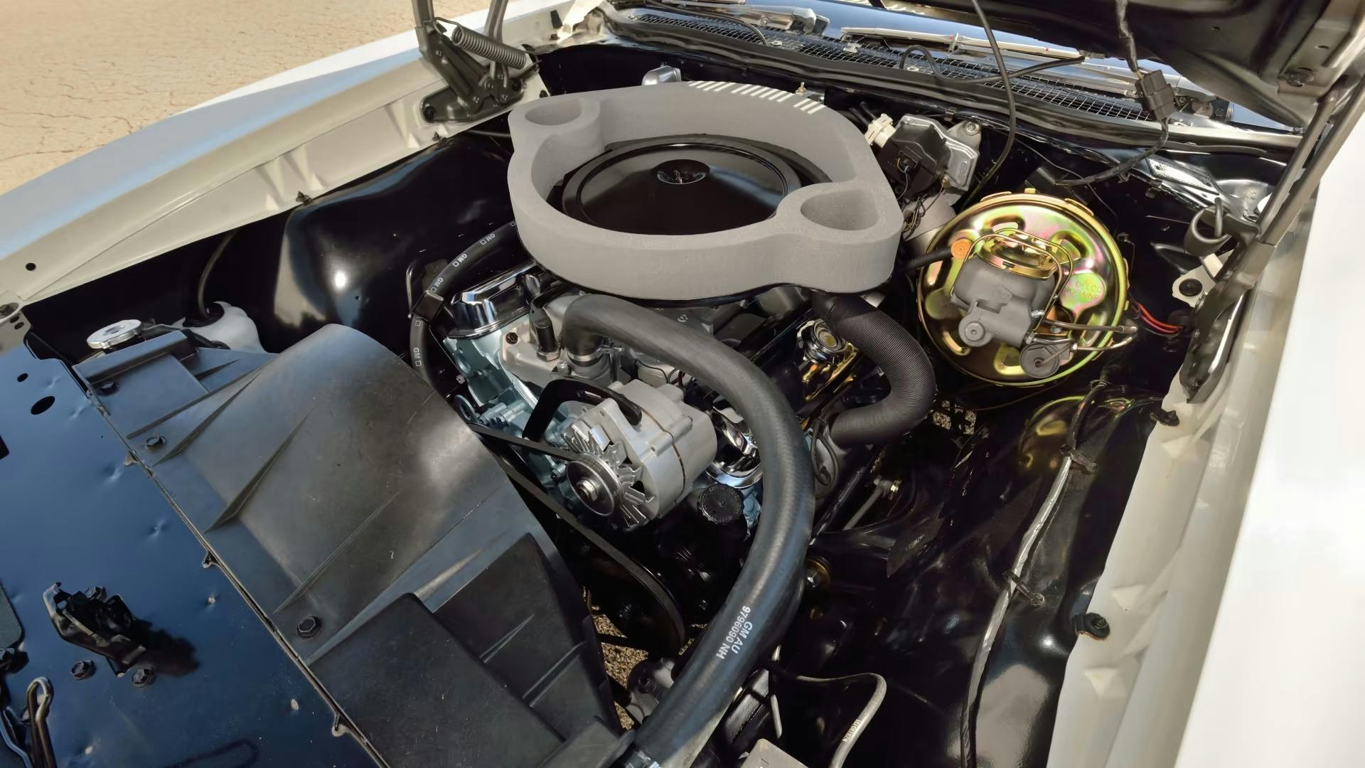 1969 Pontiac GTO Ram Air IV Convertible engine
