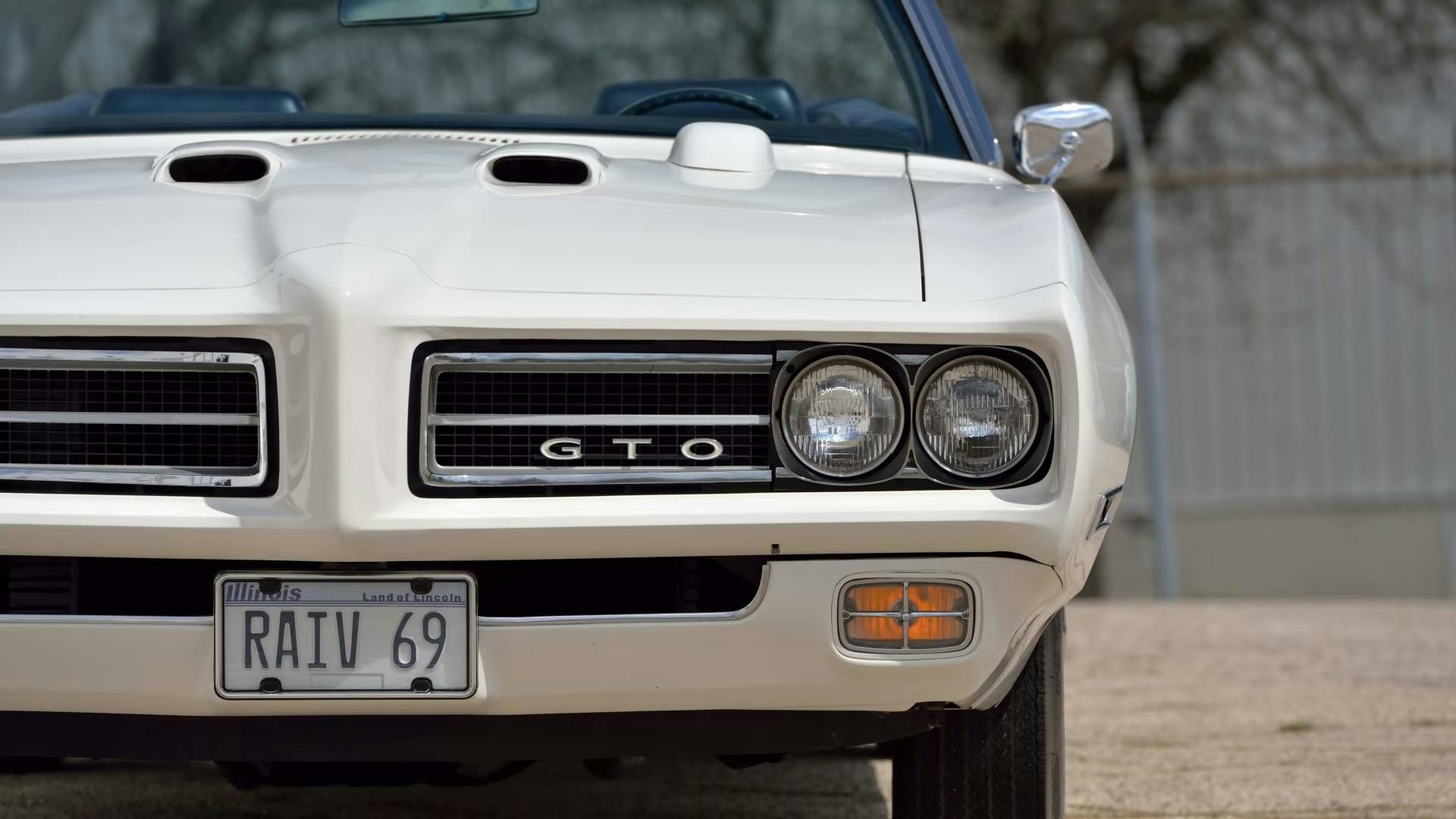 1969 Pontiac GTO Ram Air IV Convertible front headlight grille