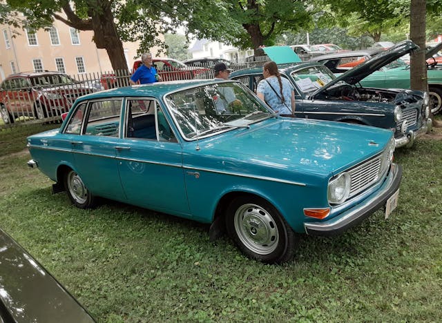 1969 Volvo 144S front three quarter