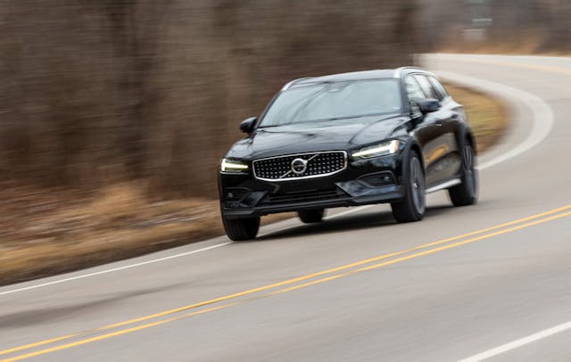 2023 Volvo V60 Cross Country front three quarter dynamic driving action