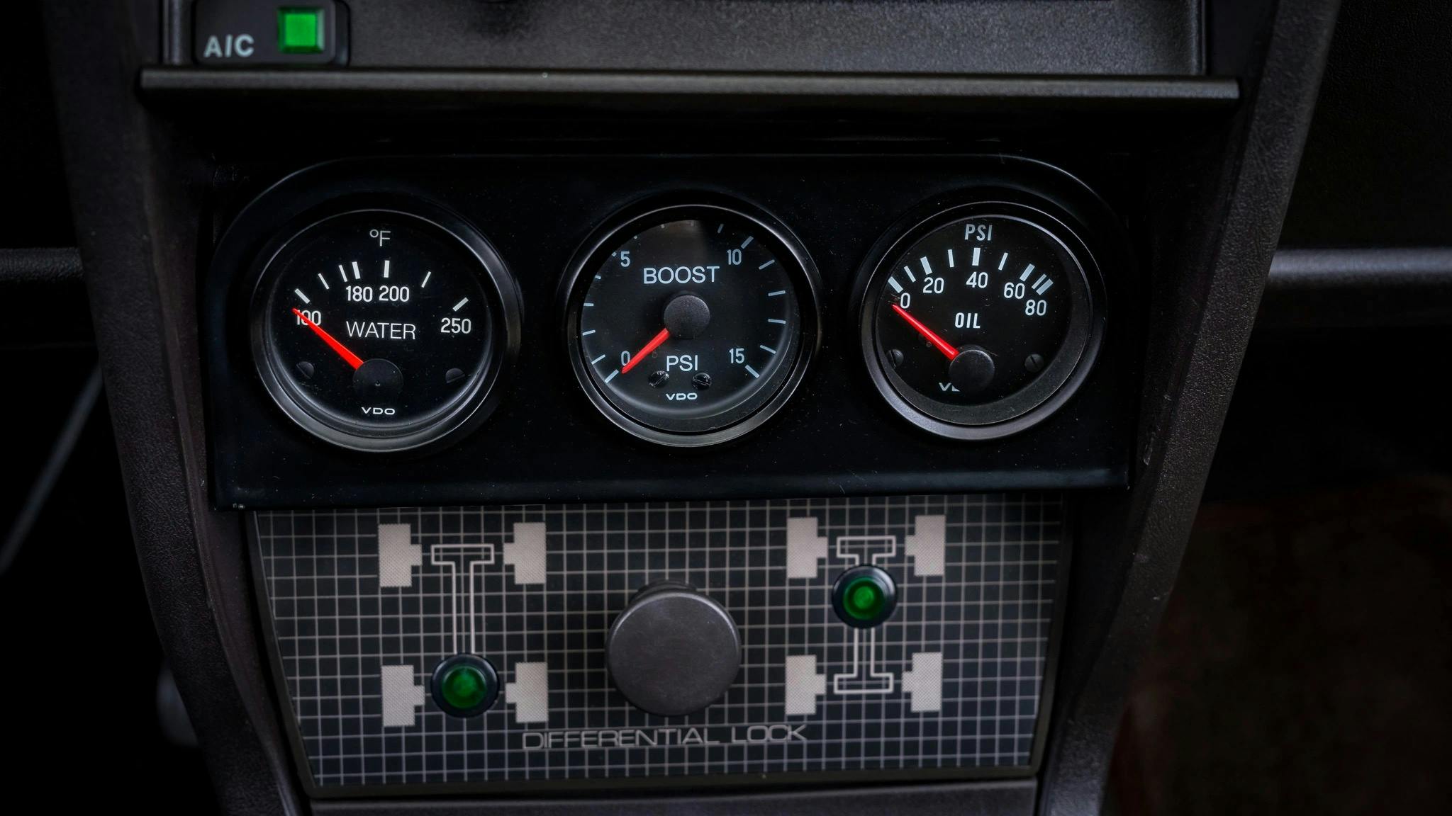 1983 Audi Ur-quattro interior dash gauges