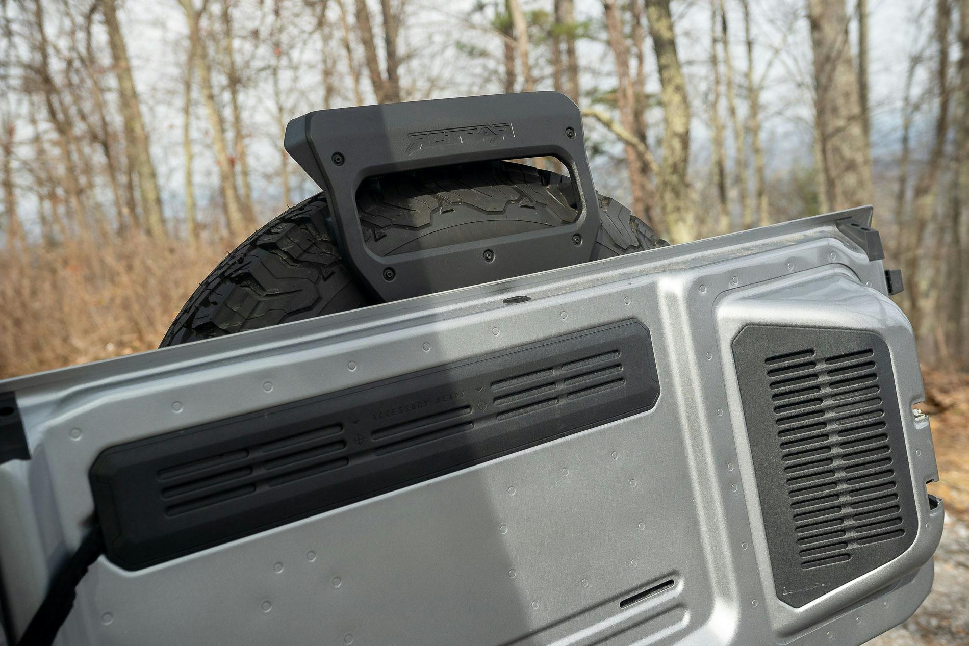 2023 Ford Bronco Raptor rear door hatch