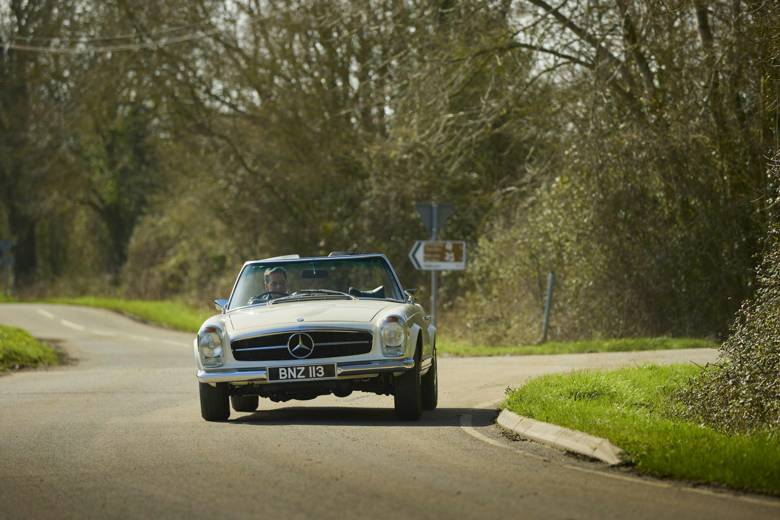 Mercedes Benz Pogoda front driving action