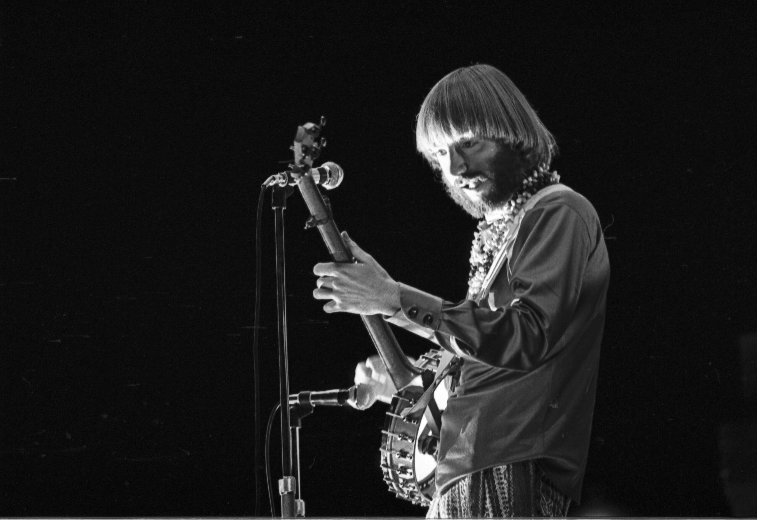 Peter Tork of The Monkees in concert at The Stadium in Sydney on 21 September 19