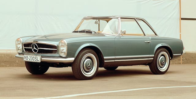 Mercedes-Benz pagoda sl front three quarter