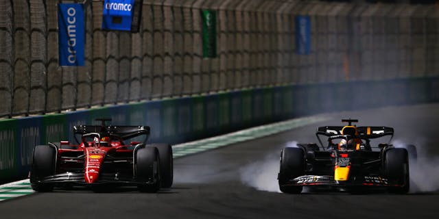 F1 Grand Prix of Saudi Arabia cars on the brakes into corner