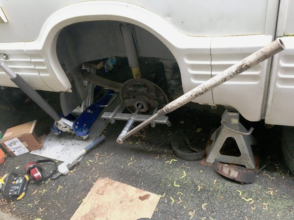 bearing breaker leverage