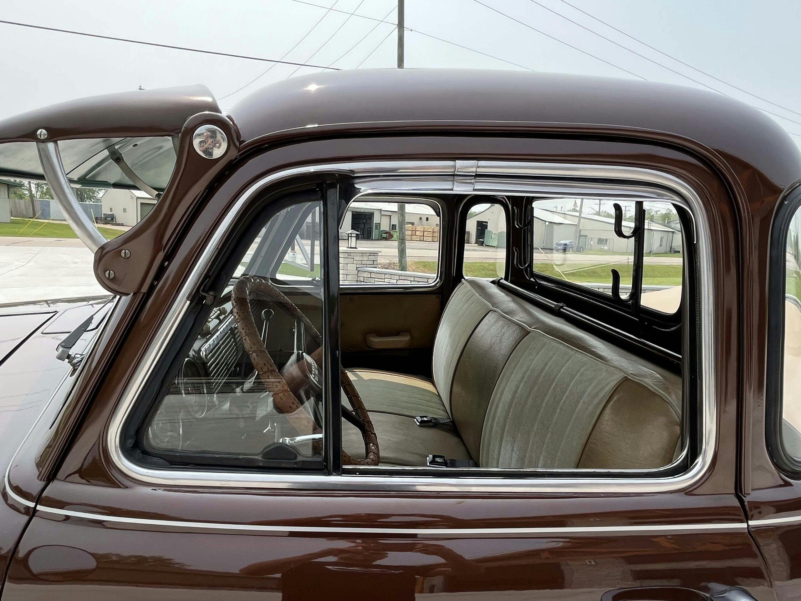 1952 Chevrolet Pickup window interior
