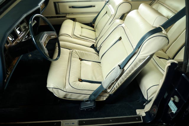 1979-Lincoln-Continental-Mark-V-Bill-Blass-Edition-interior-full