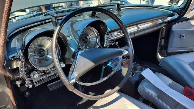 1960 Imperial LeBaron interior steering wheel