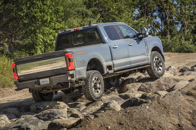 2023 Ford Super Duty_F-250 Tremor rear