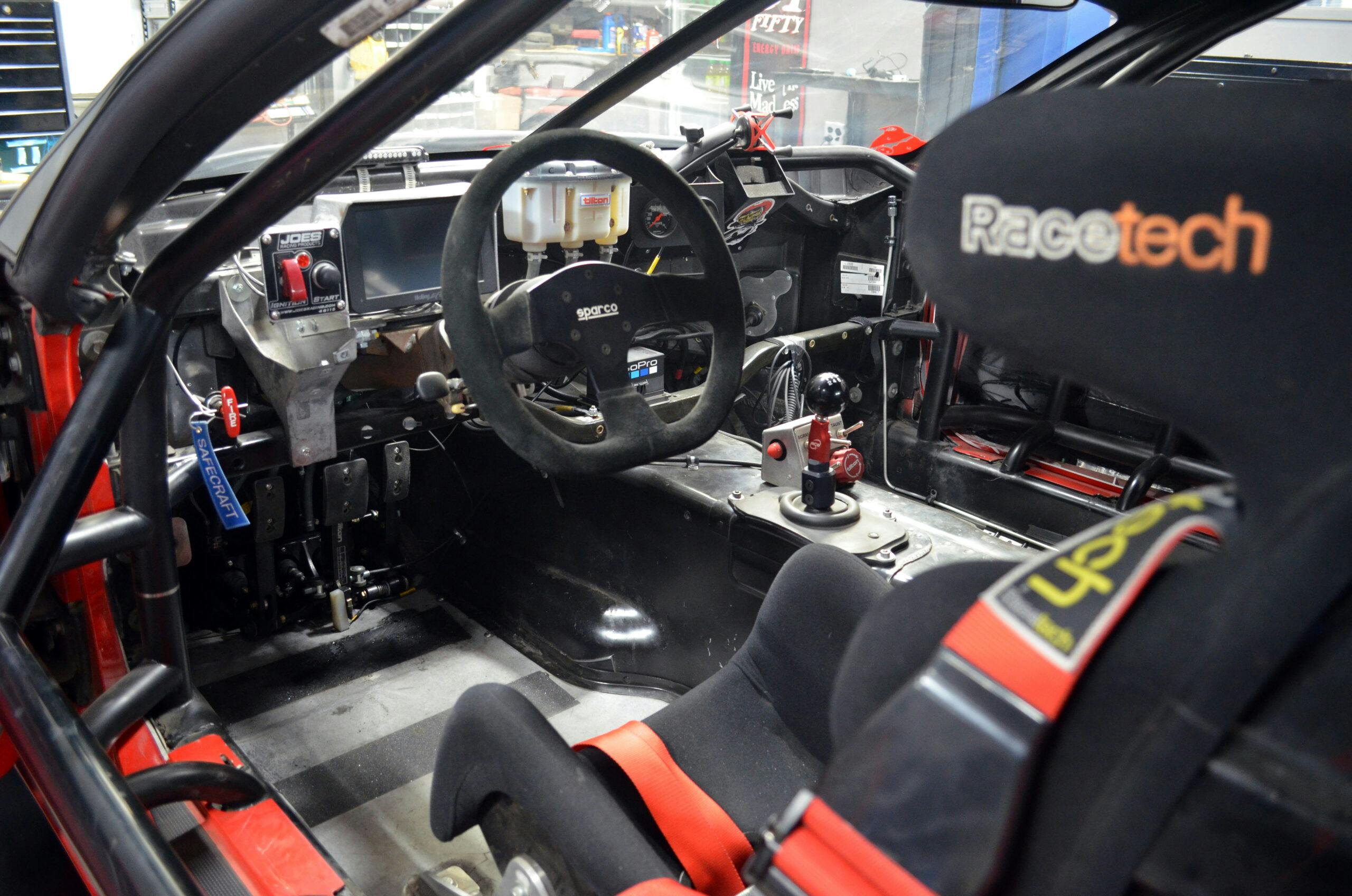 Global Time Attack C5 Racing Corvette interior