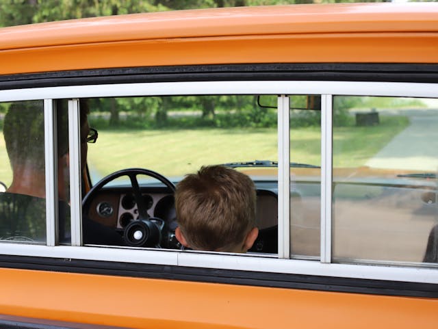 Dodge W150 rear sliding window