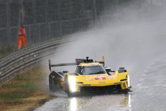 Le Mans 24 Hour Race cadillac spin out 2023 rain results