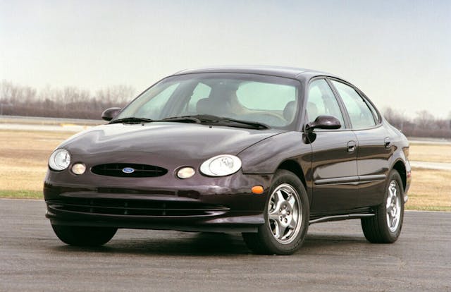 1996 ford taurus sho