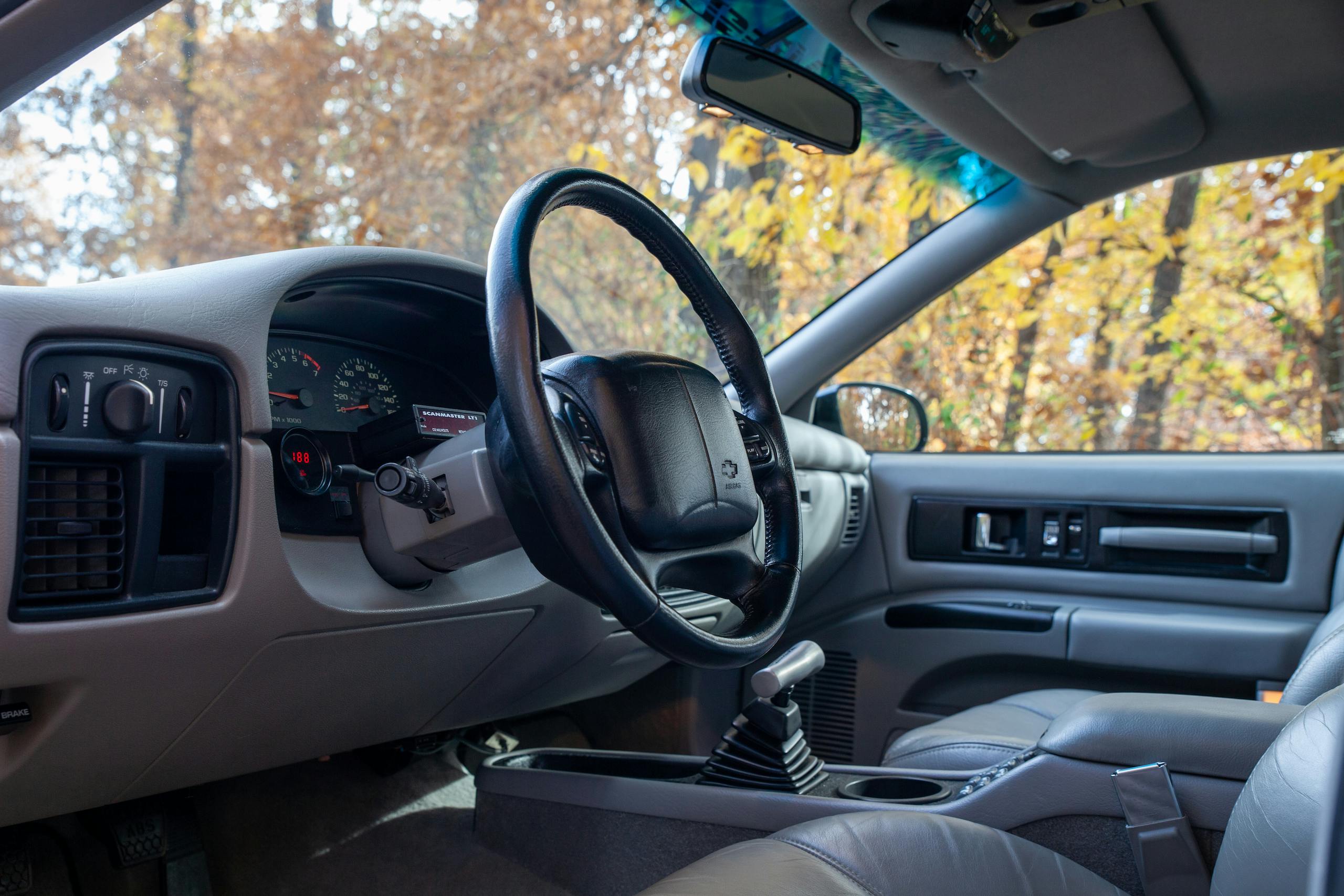 1996 Chevrolet Impala SS interior steering wheel low angle