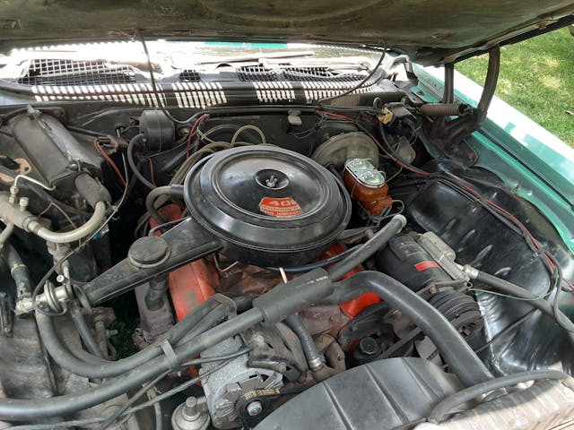 1970 Chevrolet Caprice Sport Sedan engine bay