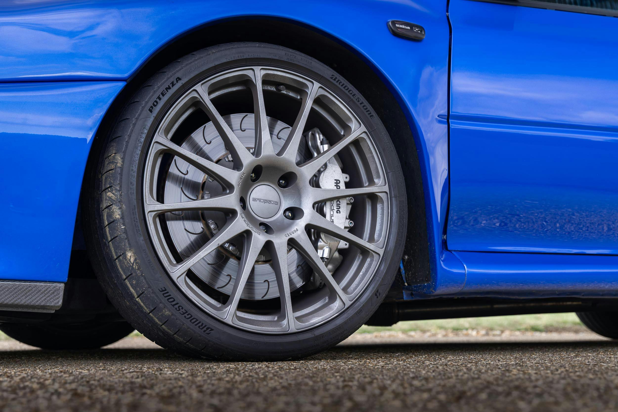 P25 Subaru Prodrive front wheel tire