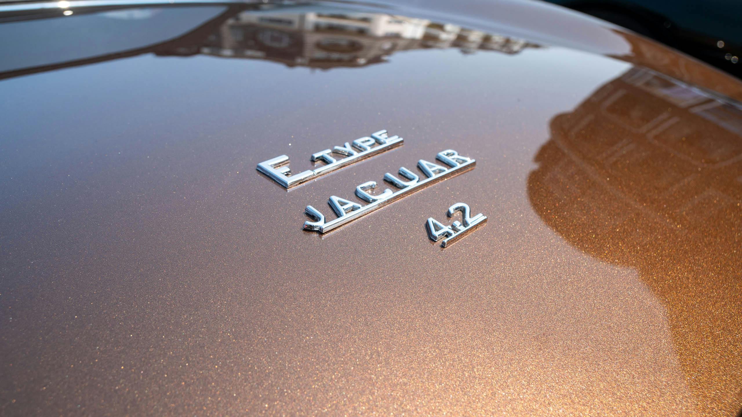 Bay Harbor Classic Car & Boat Festival Jaguar E-Type 4.2 hood emblem
