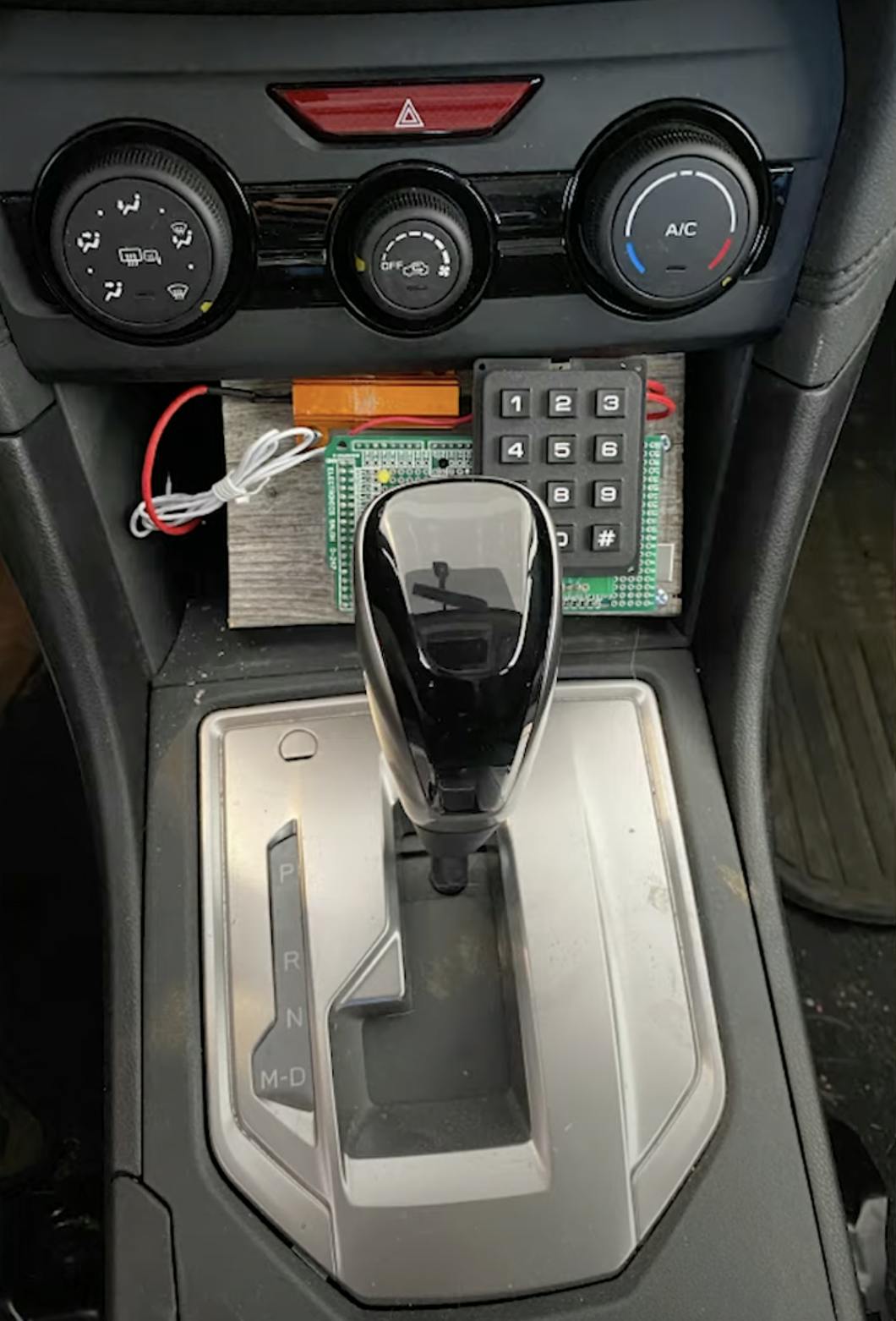 UM Keyless Car Anti Theft Circuit
