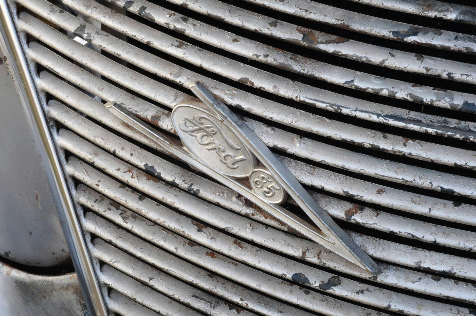 1937 Ford Model 78 Slantback Tudor Hot Rod badge