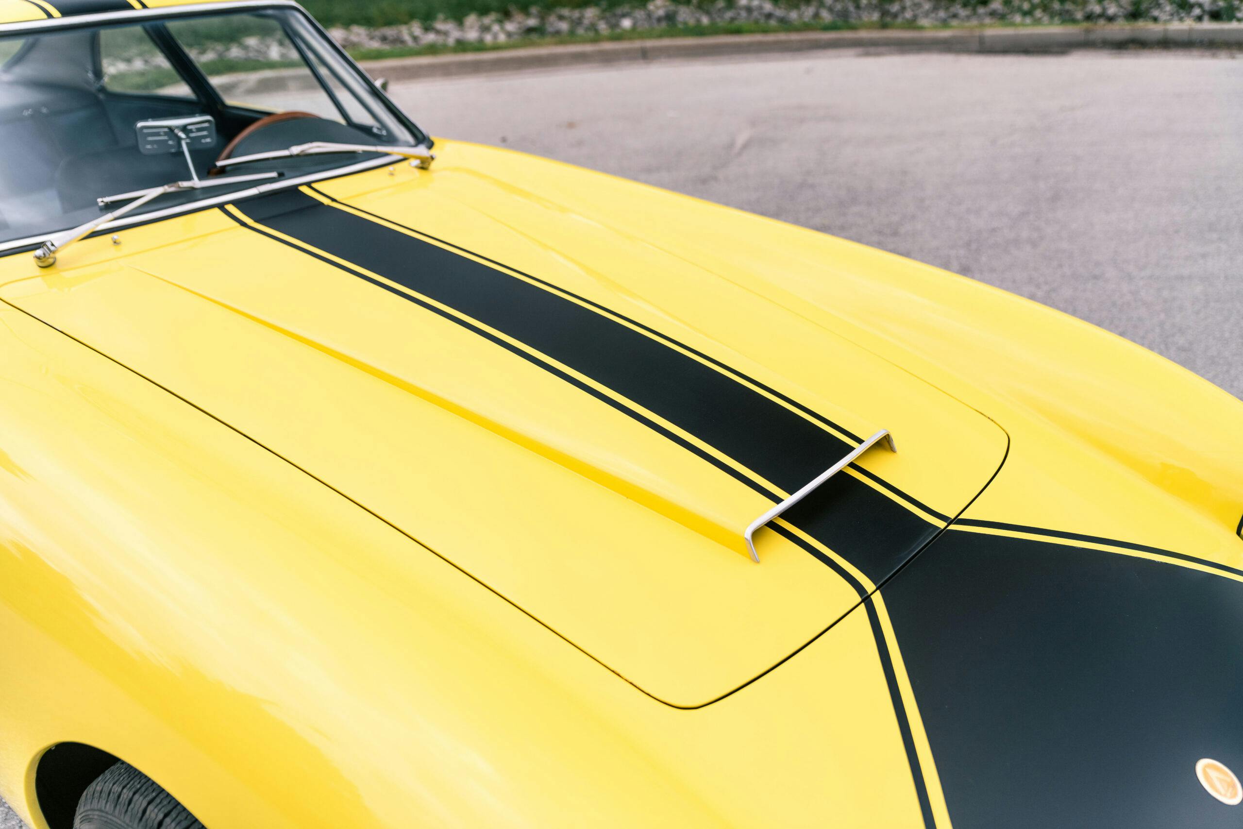 1965 Apollo GT hood lines