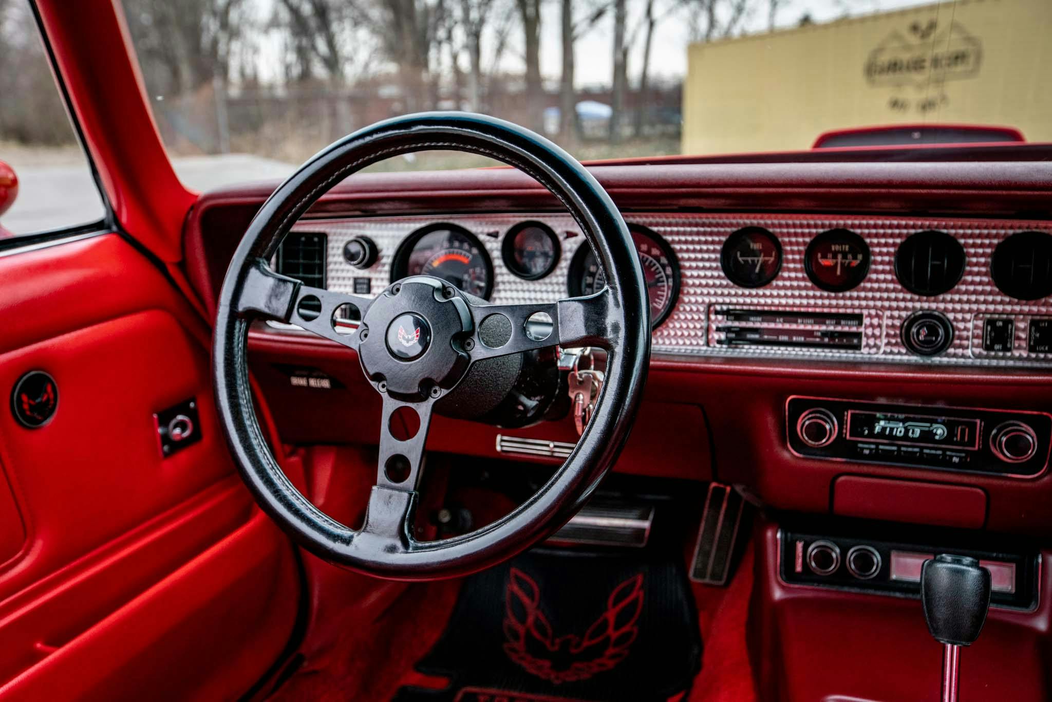 1974 Pontiac Firebird Trans Am Super Duty 455 interior dash steering wheel