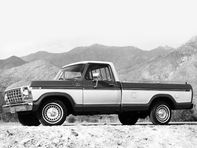 1979-Ford-F-150-Styleside-Pickup-Ranger-Lariat black white