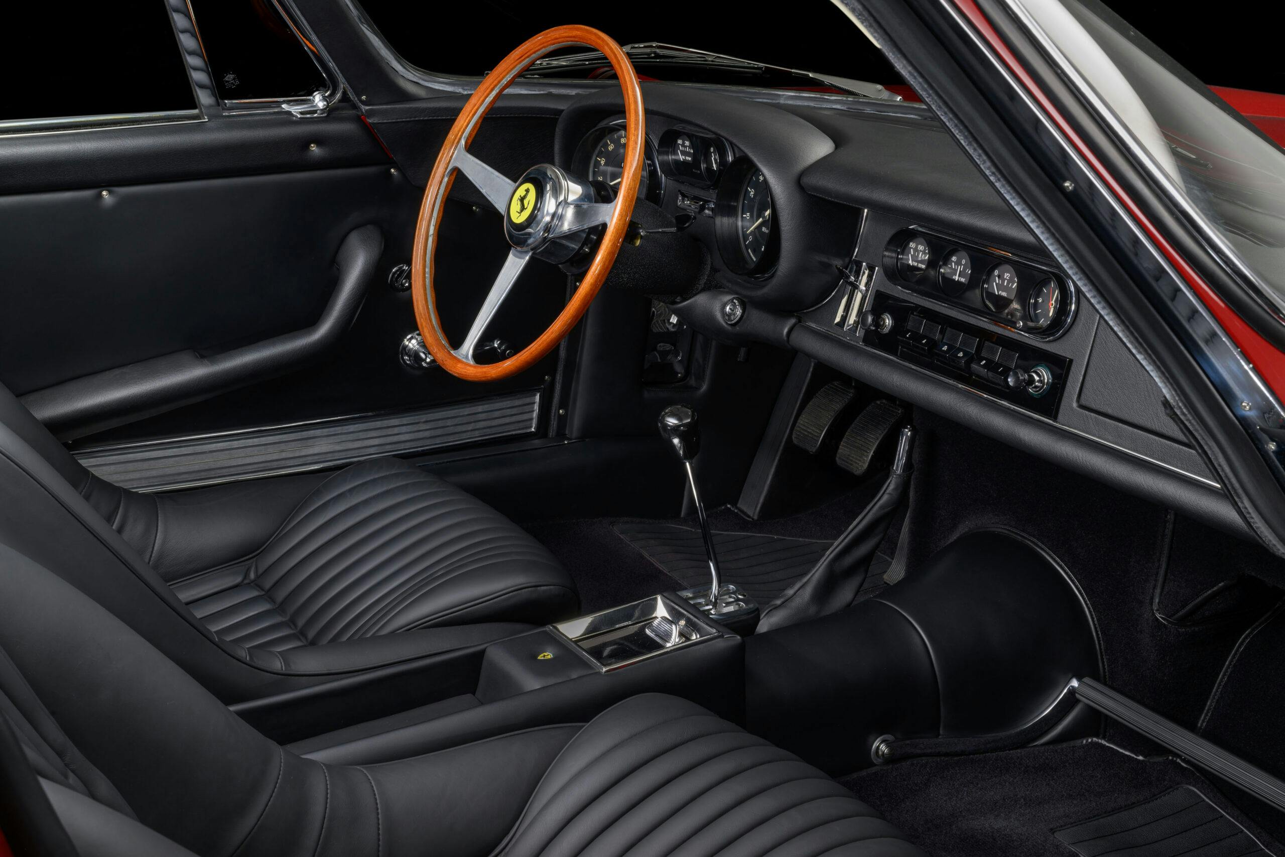 1967 Ferrari 275 GTB/4 interior