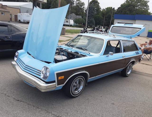 1977 Chevrolet Vega Estate front three quarter