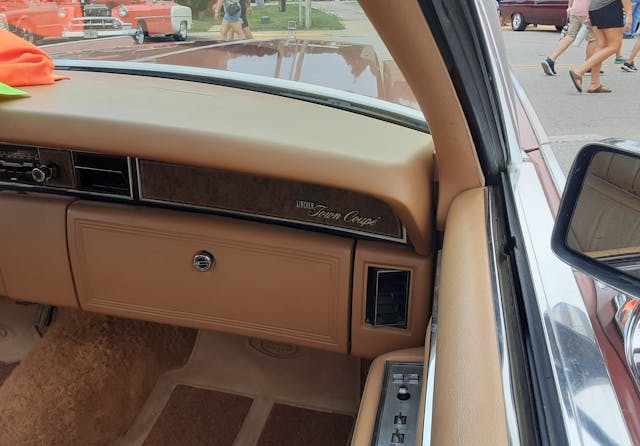 1976 Lincoln Continental Town Coupe interior passenger side dash