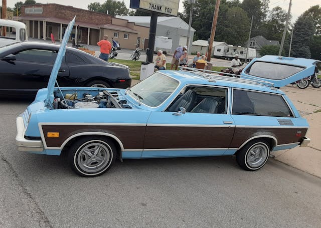 1977 Chevrolet Vega Estate side trunk hatch up